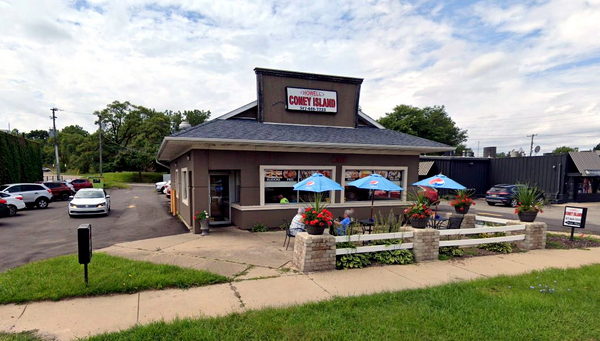 Tastee-Freez - Howell - 1025 E Grand River Ave (newer photo)
